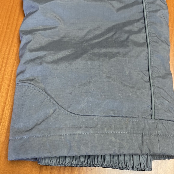 Columbia sportswear ski pants, Gray color, size 10-12, great condition - Picture 4 of 7